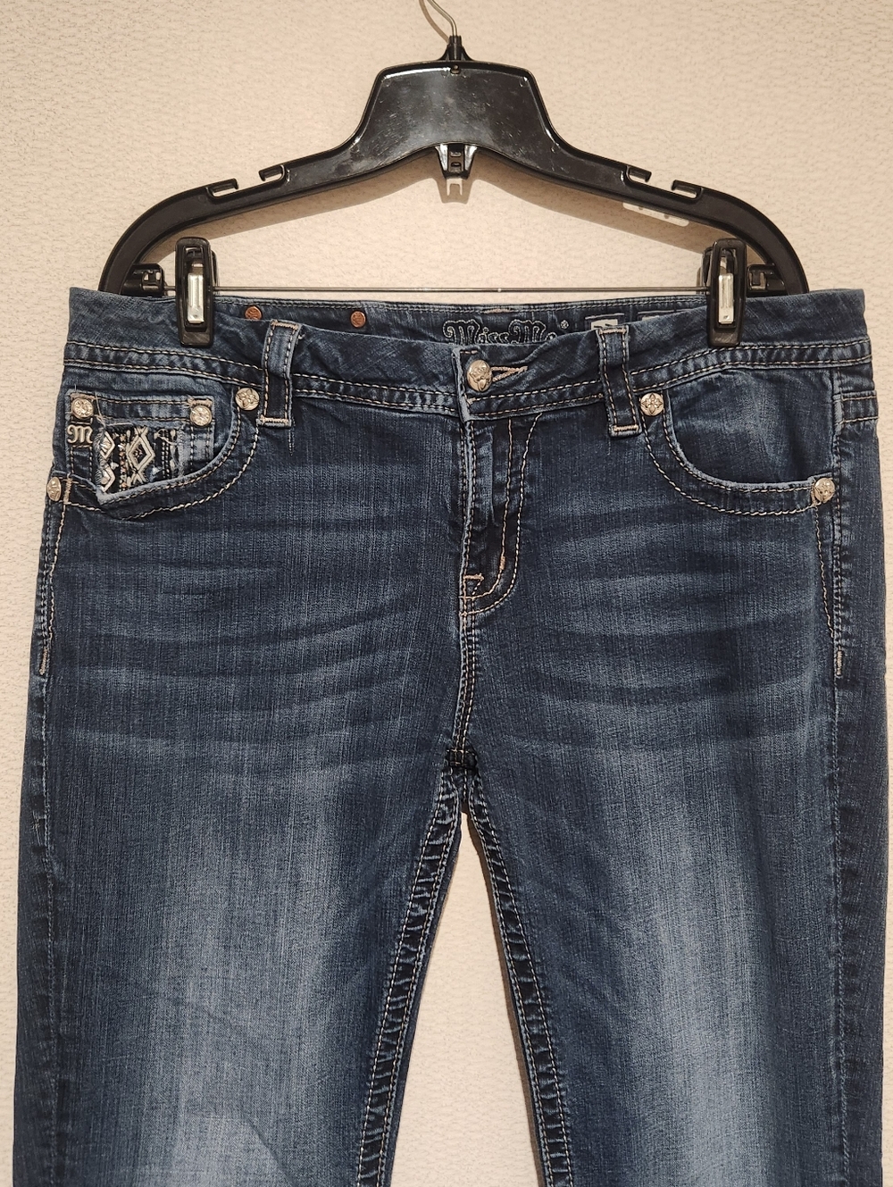Miss Me Easy Boot Stretch Jeans Mid Rise Curvy Fit Womens Size 33 - Picture 3 of 10